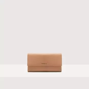 Кошелек Coccinelle Metallic Soft, цвет Skin