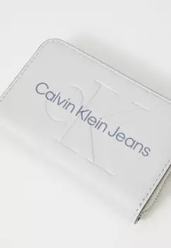 Кошелек SCULPTED ZIP AROUND Calvin Klein Jeans, серый