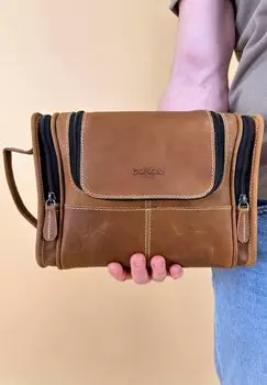 Косметичка CHESTER Gusti Leder, цвет brown