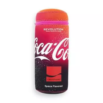 Косметолог Makeup Revolution x Coca Cola