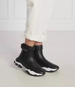 Кожаные кроссовки Emporio Armani, черный