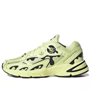 Кроссовки astir 'almost lime paint drip' Adidas, желтый