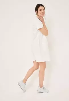 Кроссовки COMFORT SNEAKER Tamaris, белый