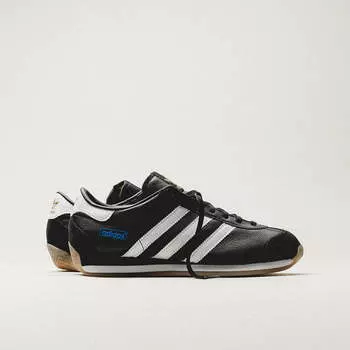 Кроссовки country japan Adidas, черный