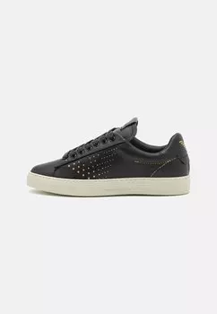 Кроссовки Emporio Armani, черный