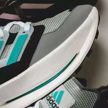 Кроссовки eqt agravic Adidas, белый