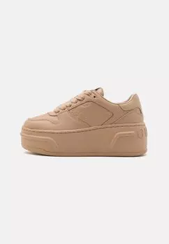 Кроссовки Guess НОЛЬДЕ, цвет camel