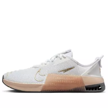 Кроссовки metcon 9 easyon 'white metallic gold sanddrift' Nike, белый
