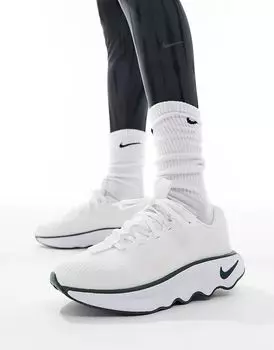 Кроссовки Motiva в тройном белом цвете Nike Training