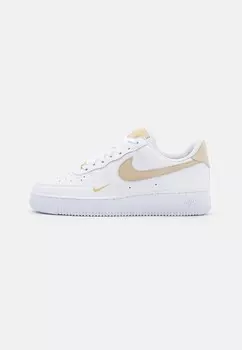 Кроссовки на шнуровке AIR FORCE 1 07 ESS Nike, белый