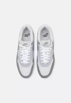 Кроссовки на шнуровке AIR MAX 1 Nike, серый