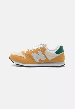 Кроссовки на шнуровке GM500 UNISEX New Balance, бежевый