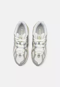Кроссовки на шнуровке M1906 UNISEX New Balance, серый