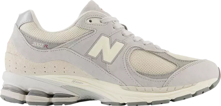 Кроссовки New Balance 2002R 'Lunar New Year - Concrete', серый