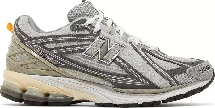 Кроссовки New Balance INVINCIBLE x N.HOOLYWOOD x 1906R 'Grey Swan', серый