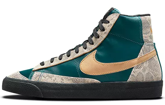 Кроссовки Nike Blazer Mid 77 Lucha Libre Women's