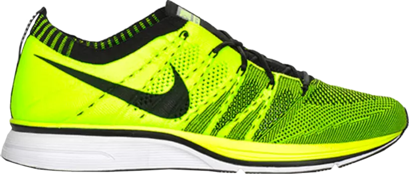 Кроссовки Nike Flyknit Trainer+ 'Volt Black', желтый