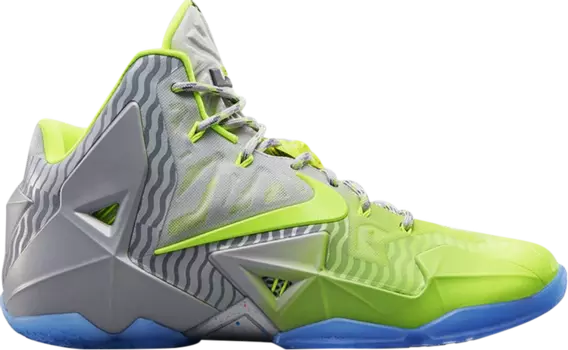 Кроссовки Nike LeBron 11 'Maison du LeBron', серый