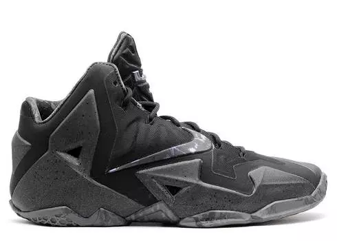 Кроссовки Nike LEBRON 11 'BLACKOUT', черный