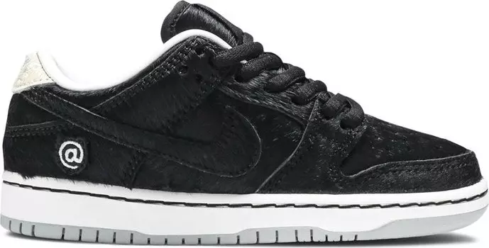 Кроссовки Nike Medicom Toy x Dunk Low SB PS 'BE@RBRICK', черный