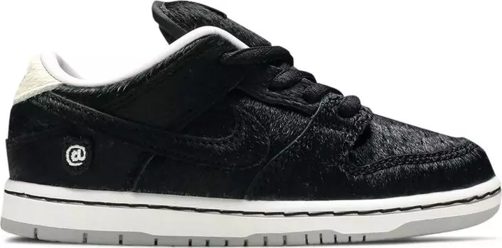 Кроссовки Nike Medicom Toy x Dunk Low SB TD 'BE@RBRICK', черный