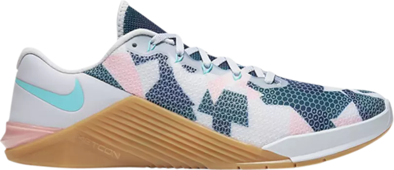 Кроссовки Nike Metcon 5 'Football Grey Aurora Green', серый