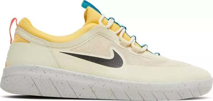 Кроссовки Nike Nyjah Free 2 SB 'Beach Topaz Gold', оранжевый