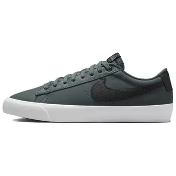 Кроссовки Nike SB Zoom Blazer Low Pro GT Vintage Green, зеленый