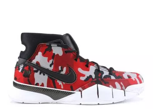 Кроссовки Nike UNDEFEATED X ZOOM KOBE 1 PROTRO 'RED CAMO', разноцветный