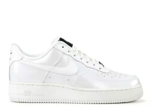 Кроссовки Nike WMNS AIR FORCE 1 'LUXE', белый
