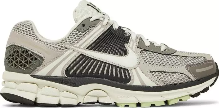 Кроссовки Nike Wmns Air Zoom Vomero 5 'Cobblestone', серый