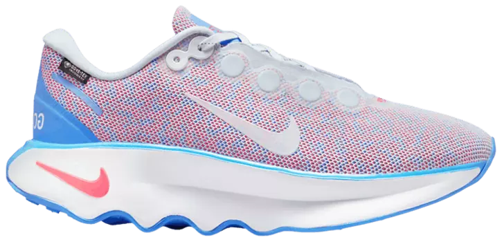 Кроссовки Nike Wmns Motiva GORE-TEX 'Blue Tint Bright Crimson', синий