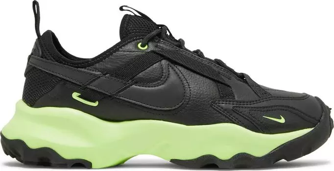 Кроссовки Nike Wmns TC 7900 'Black Ghost Green', черный