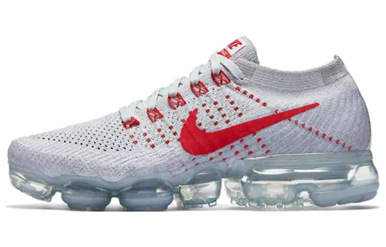 Кроссовки Nike женские