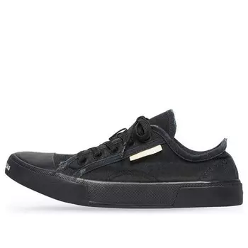 Кроссовки paris low top sneakers 'black destroyed cotton and black rubber' Balenciaga, черный