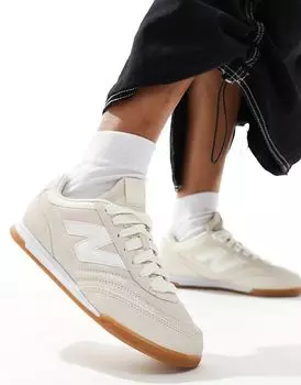 Кроссовки RC42 бежевого цвета New Balance