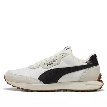 Кроссовки runtamed lugged classic 'beige black' Puma, белый