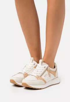 Кроссовки Tamaris