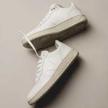 Кроссовки v-10 leather Veja, белый
