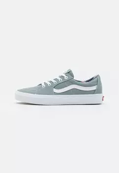 Кроссовки Vans