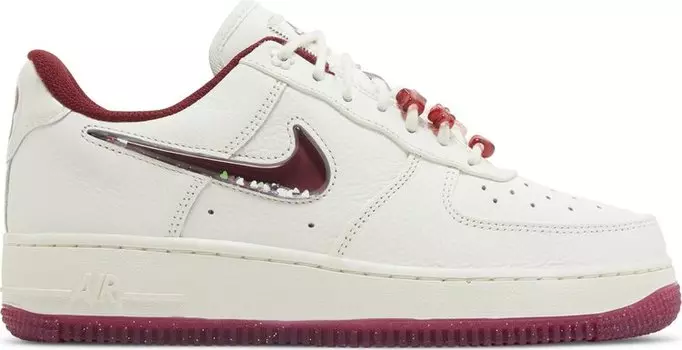 Кроссовки Wmns Air Force 1 Low 'Valentine's Day 2024', кремовый