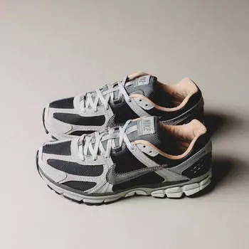 Кроссовки zoom vomero 5 Nike, серый