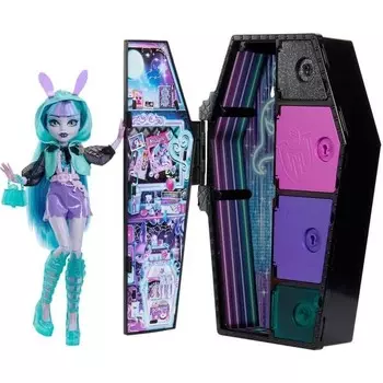 Кукла Monster High Friends 3 Twyla