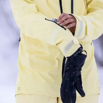Куртка AK Tusk GORE-TEX 3L Pro женская Burton, цвет Buttermilk