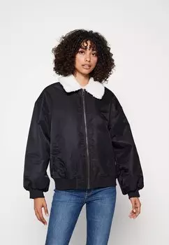 Куртка-бомбер Levi's