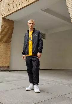 Куртка мелкая Jordan, цвет black