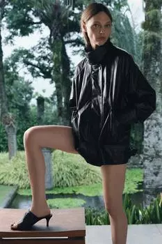 Куртка с эффектом кожи ZARA, черный