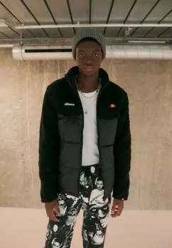 Куртка зимняя Ellesse SPARRA, цвет Black