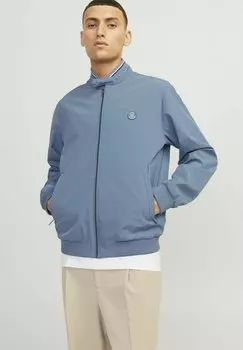 Куртки-бомберы Jack & Jones, капитаны синие