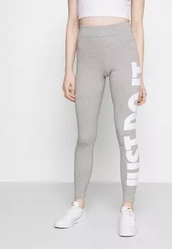 Леггинсы Nike